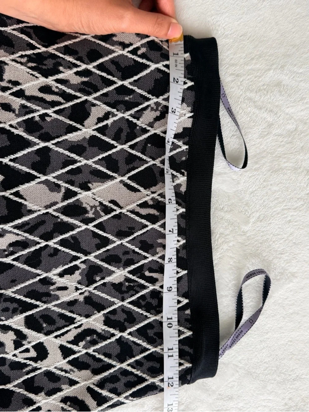 Herve Leger Bandage Black and Cream Animal Printed A-Line Skirt NWT Size Small - Picture 6 of 6